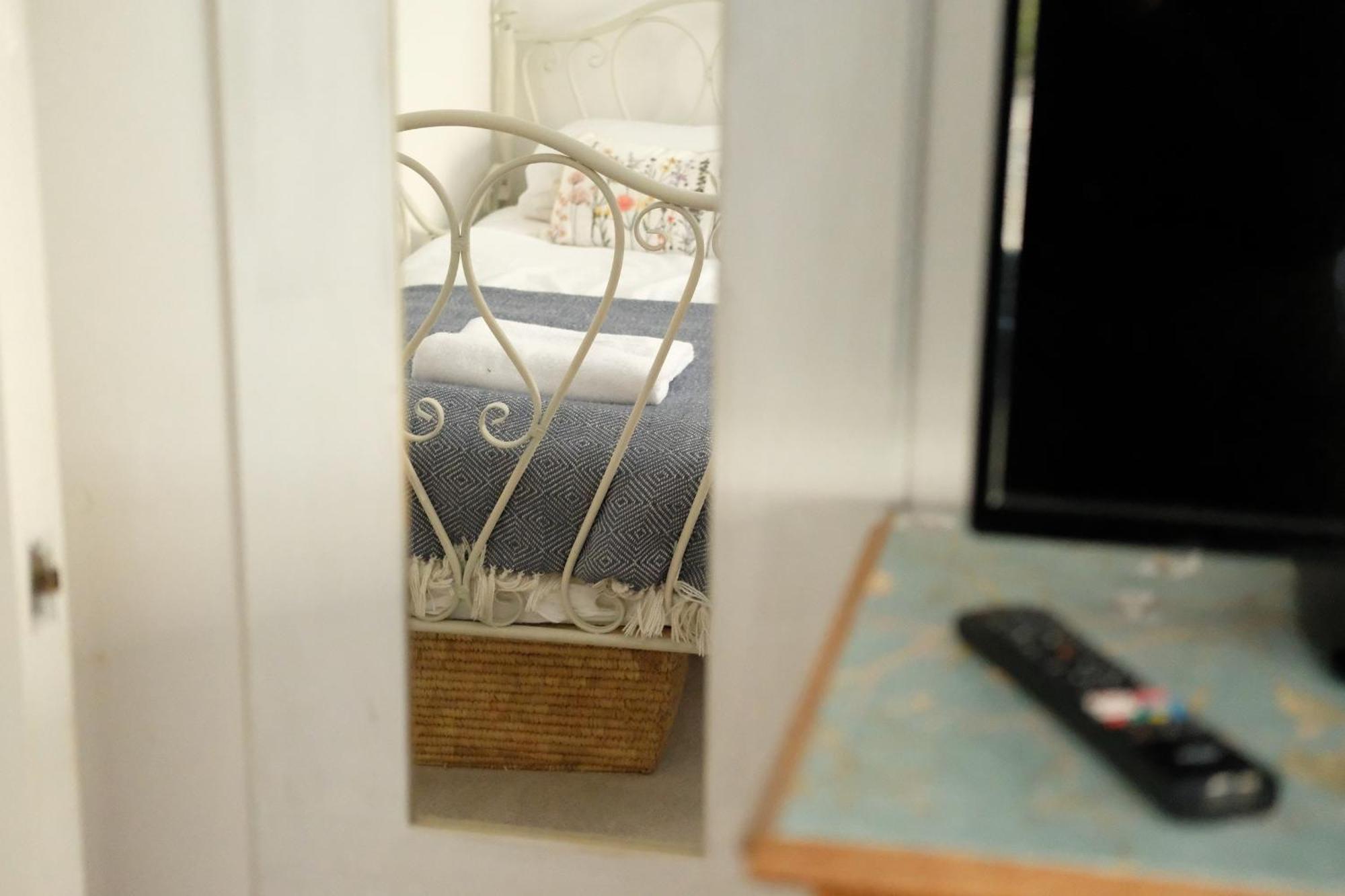 Spacious City Centre Apartment บาธ ภายนอก รูปภาพ